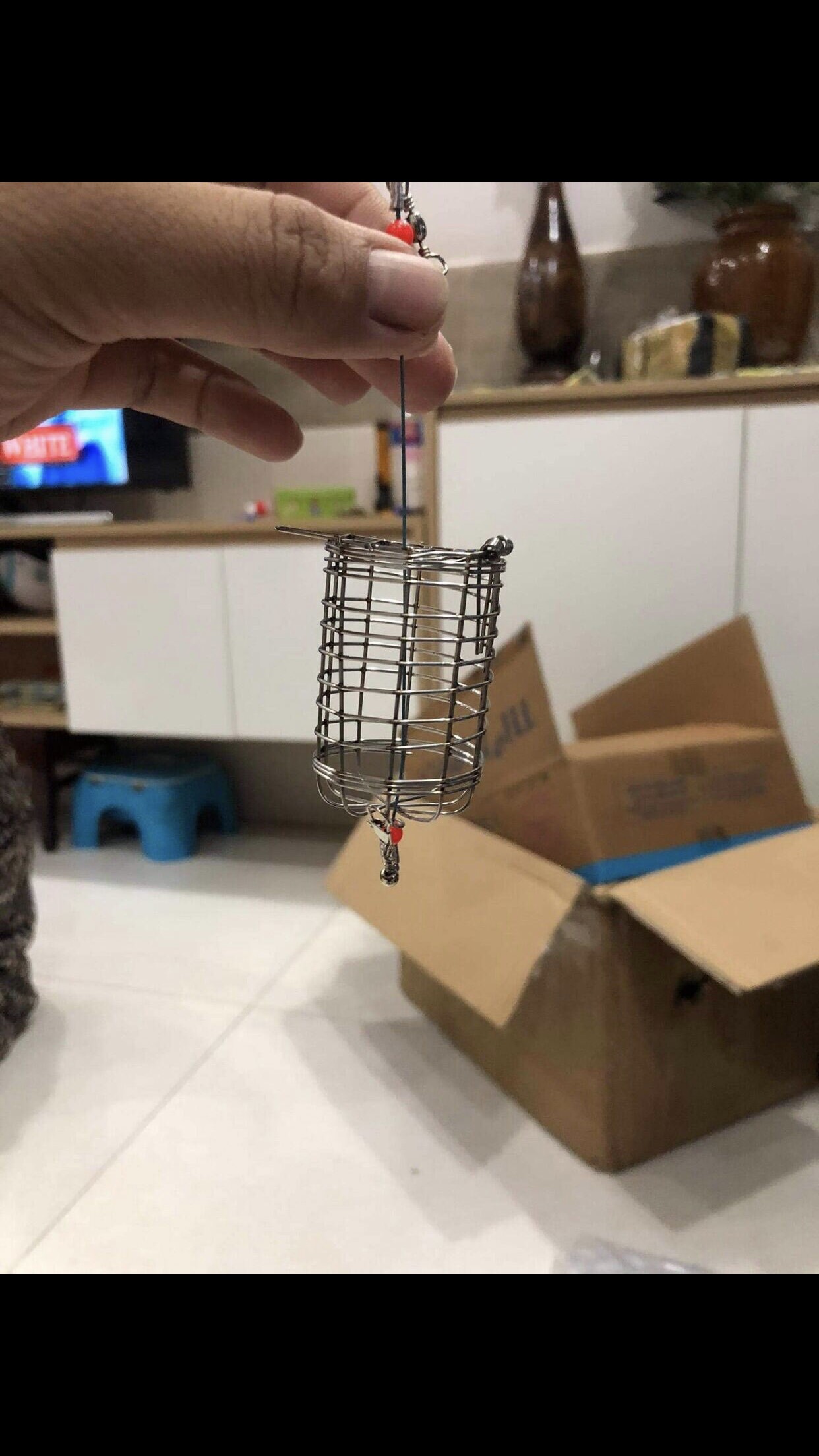 Lồng inox đựng thức ăn cho tép cảnh giúp cá không giành ăn với tép