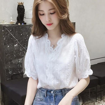 Áo Sơ Mi Nữ Cổ Chữ V WMfashiong, Áo Khoét Lỗ Ren Ngọt Ngào Rộng Tay Lỡ Màu Trắng