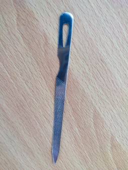 Cây dũa móng sắt - cây lấy khóe  , hỗ trợ làm móng ( nail)