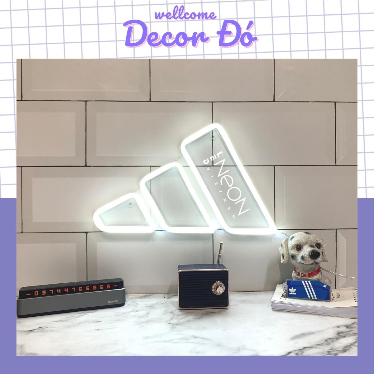 Đèn neon , adidas nhỏ , size 28x17cm , tặng miếng dán , tặng adapter , tặng 1,5m dây điện tàng hình