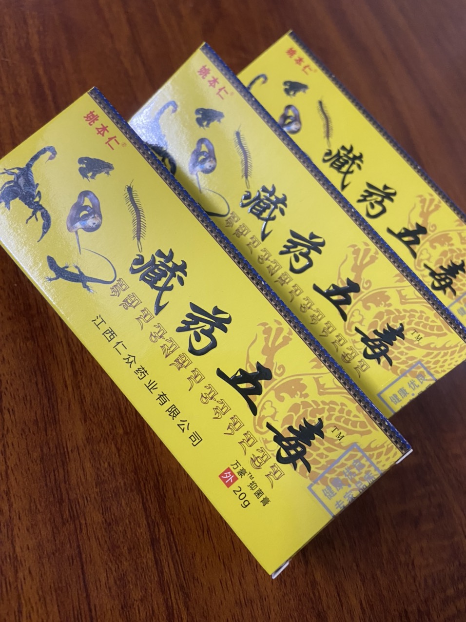 Kem xoa bóp xương khớp