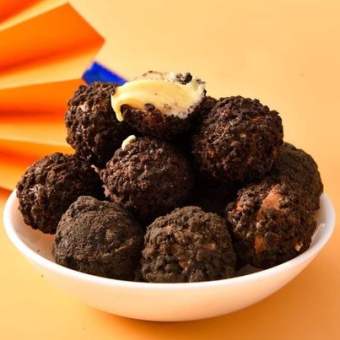 Bánh Xô Oreo Socola Nhân Sữa Tan Chảy Xô 118g - Siêu Hot