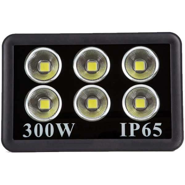 Đèn pha cốc 300W LEDCOM siêu sáng chiếu sân bóng, sân cầu lông, tennis, đi biển
