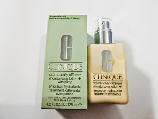 Kem dưỡng ẩm cho da dầu Clinique dramatically different moisturizing Gel 125ml