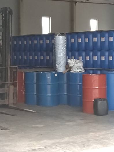 1 lít dầu khoáng - dầu Parafin oil/ white oil.