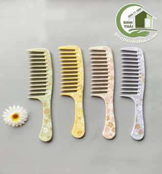 Lược nhựa răng thưa Thái Lan -  lược răng to chải tóc xoăn rối - Giao màu ngẫu nhiên