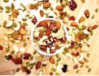 Ngũ cốc ăn kiêng granola siêu hạt 100% quả sấy dinh dưỡng hộp 500g ngon nhức nách không đường date mới nhất