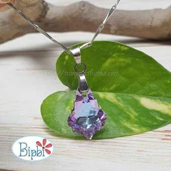 Mặt dây chuyền pha lê Swarovski hình giọt nước cạnh