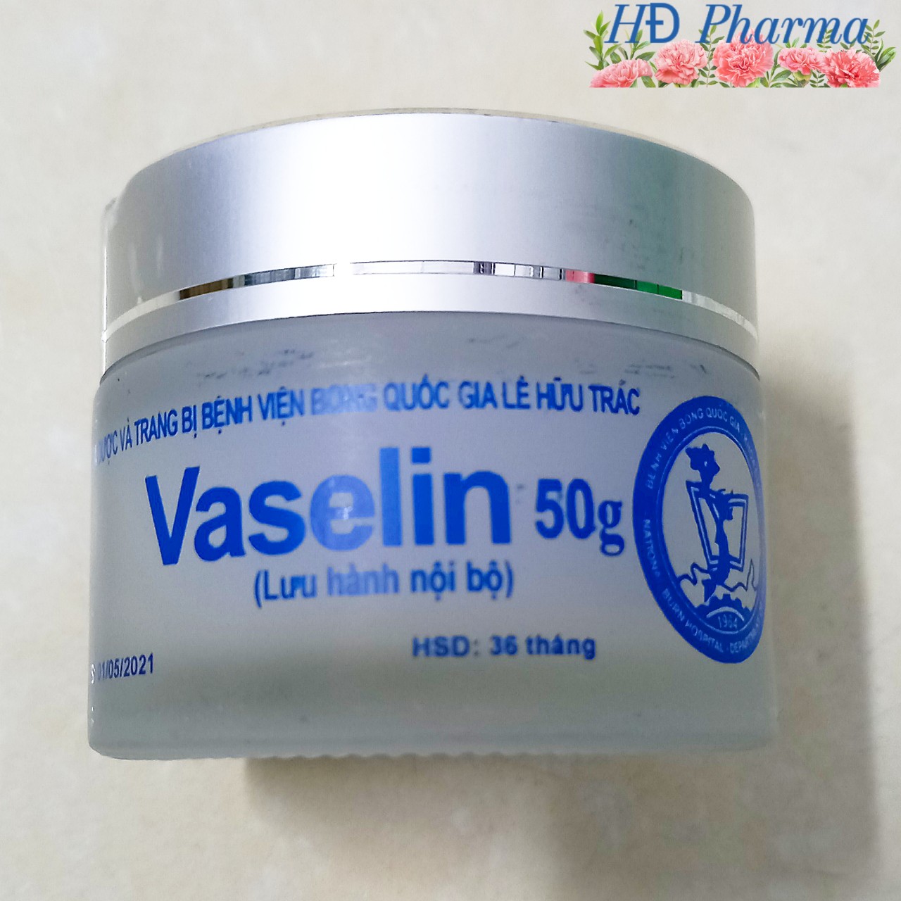 Kem bôi nẻ Vaselin lọ thủy tinh 50g. Sáp nẻ vaseline viện bỏng an toàn cho trẻ sơ sinh, bà bầu