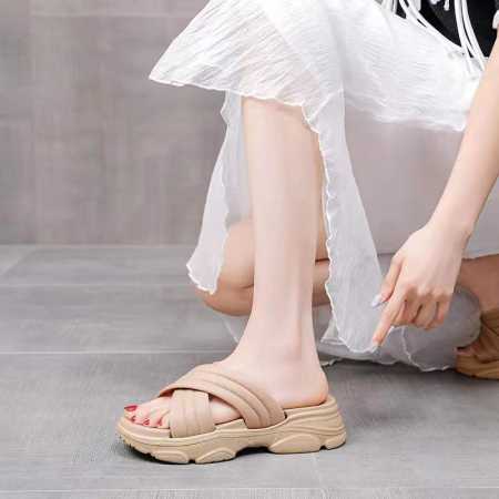 Rubber Sandals for Women 2022 New style #9999 koeran fashion slide strap flats sandals for Women's