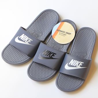 dép nike xám quai ngang nam