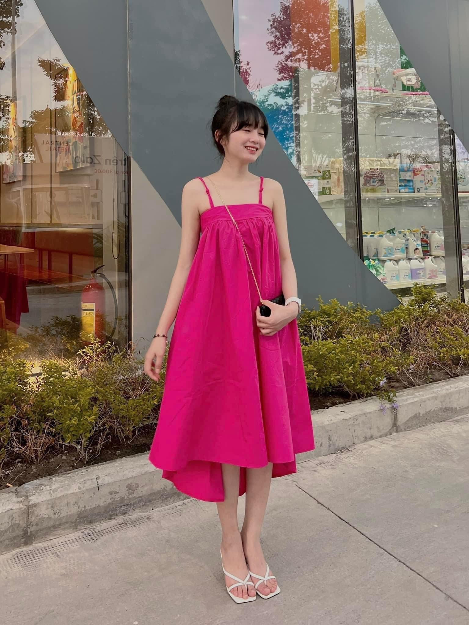 Váy Đầm Hoa Nhí 2 Dây Nữ Hàn Quốc BLACK ROSE Váy Hai Dây Hoa Cao Cấp Dáng  Ngắn - TẤM CÁM BOUTIQUE - Đầm, váy nữ | ThờiTrangNữ.vn