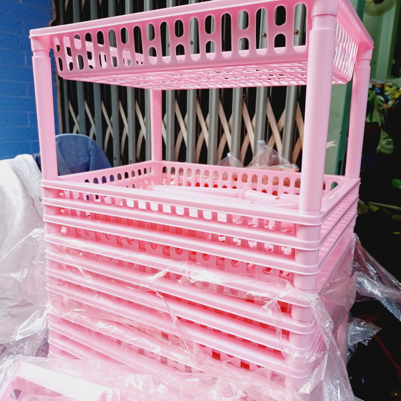 Kệ úp chén ly 3 tầng nhỏ gọn tiết kiệm diện tích