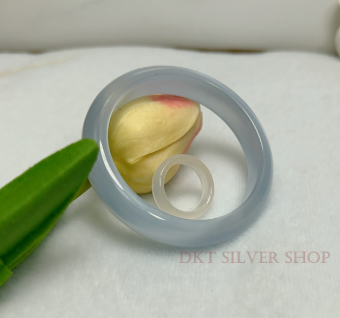 🍁 Vòng đá mắt mèo trắng môn tự nhiên bản nhỏ DKT-SILVER + Tặng nhẫn mã não trắng đẹp
