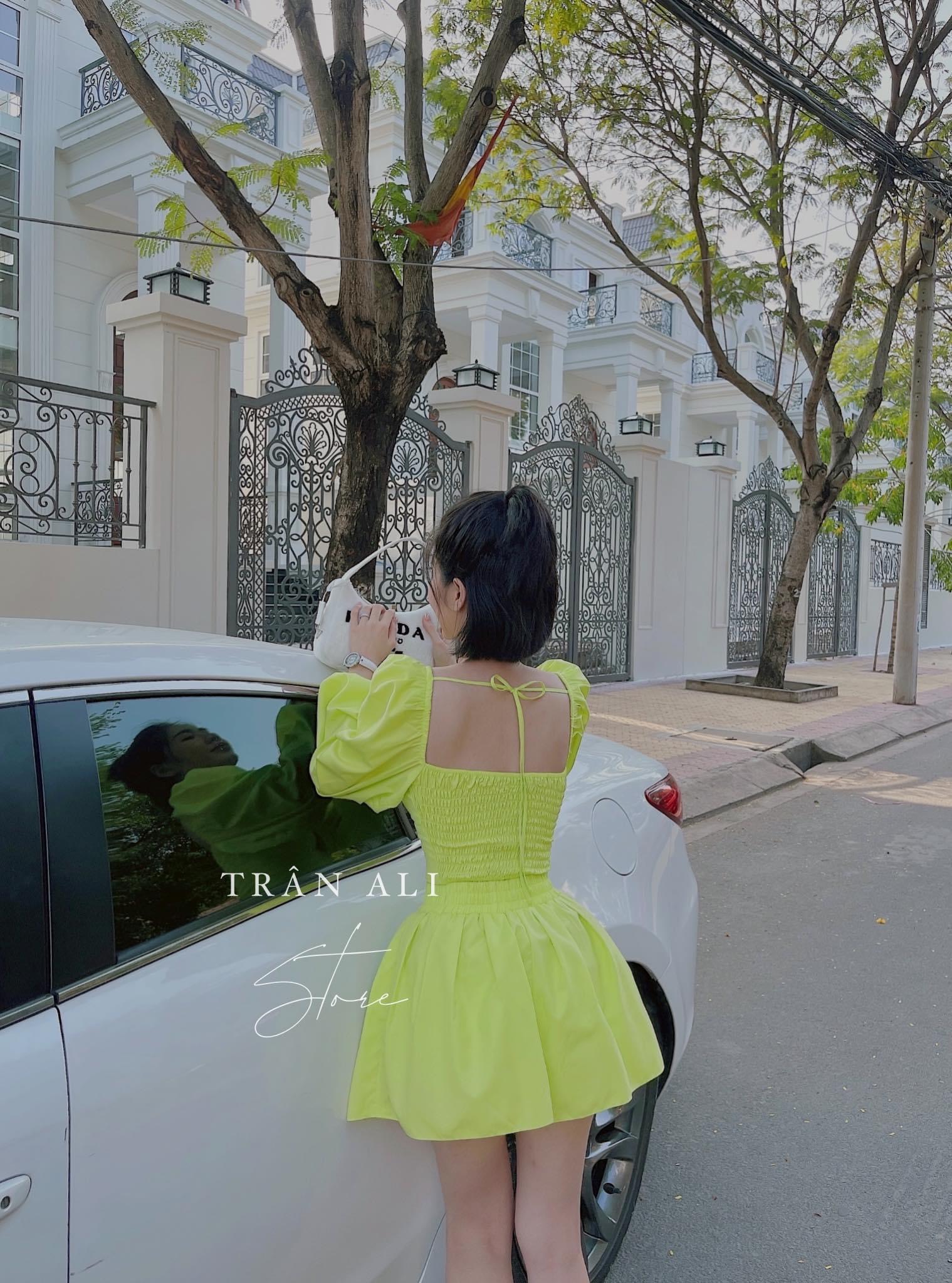 Đầm mút sỉ siêu xinh ..hót hít ,....