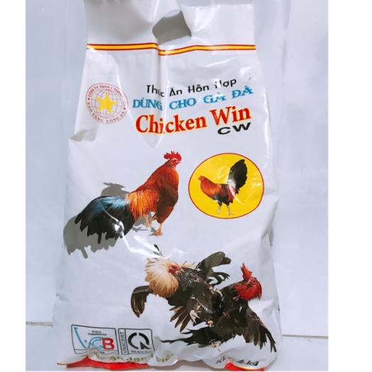 Cám Gà Đá Cao Đạm Chicken Win 1Kg (21.5% Đạm Cao, Thơm Ngon) Sao Vàng La - Thức Ăn Gà Đá