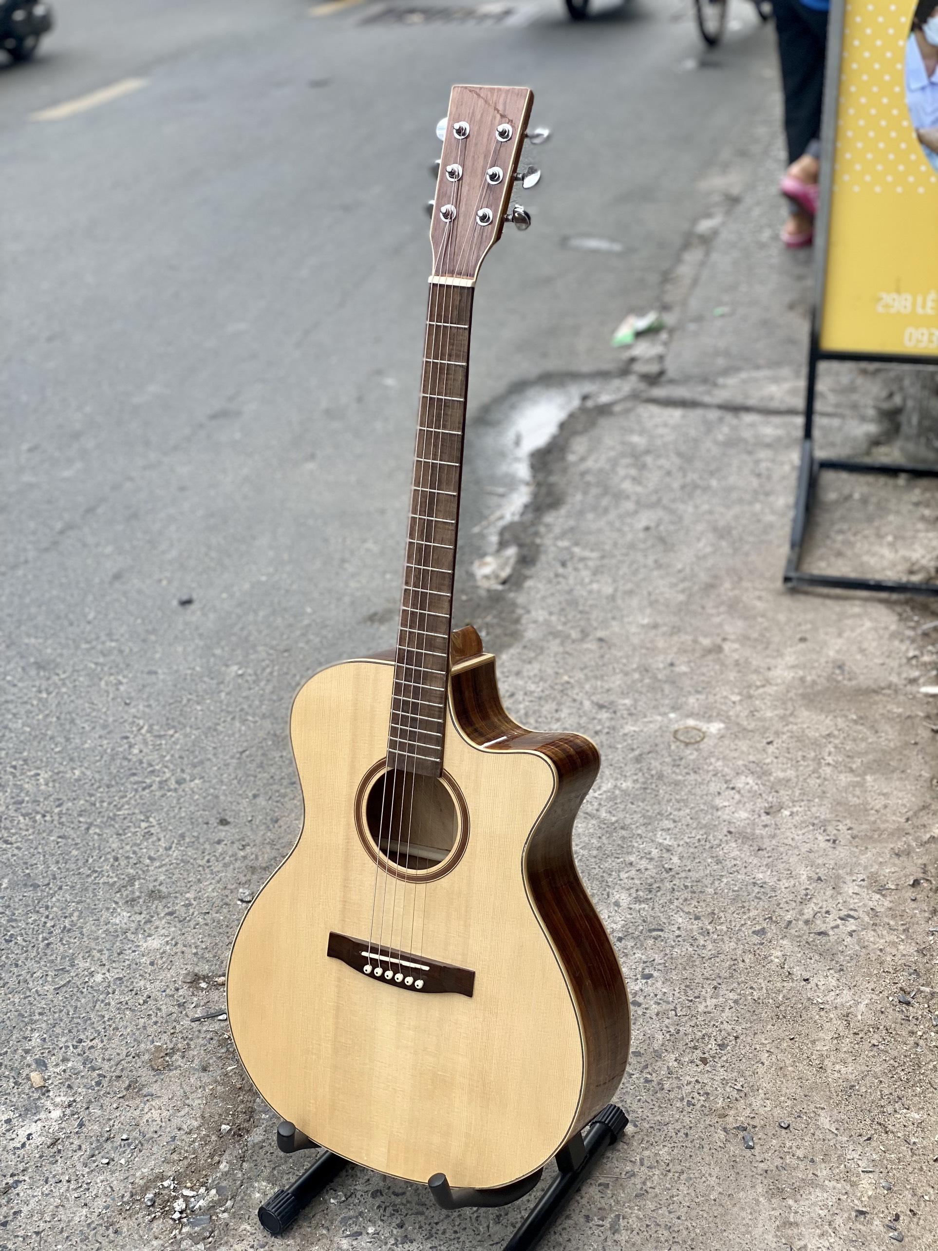 Đàn guitar acoustic điệp chất liệu cao cấp af-15