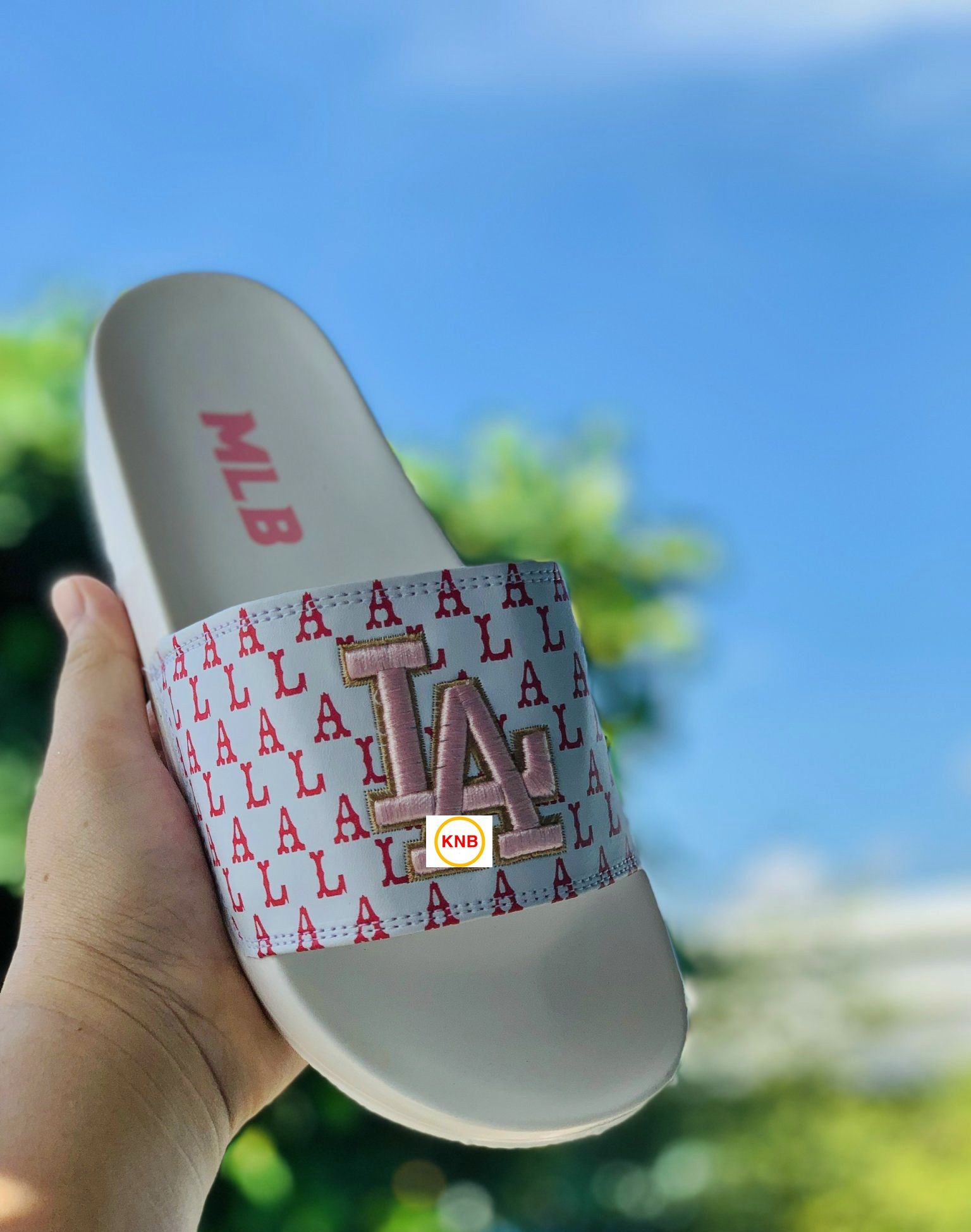 Dép 𝐌𝐋𝐁 𝐋𝐀, dép 𝐌𝐋𝐁 quai ngang thể thao nam nữ, dép quai ngang thời trang, dép mlb 𝓁𝒶 quai ngang thể thao 𝐋𝐀 thêu  màu hồng