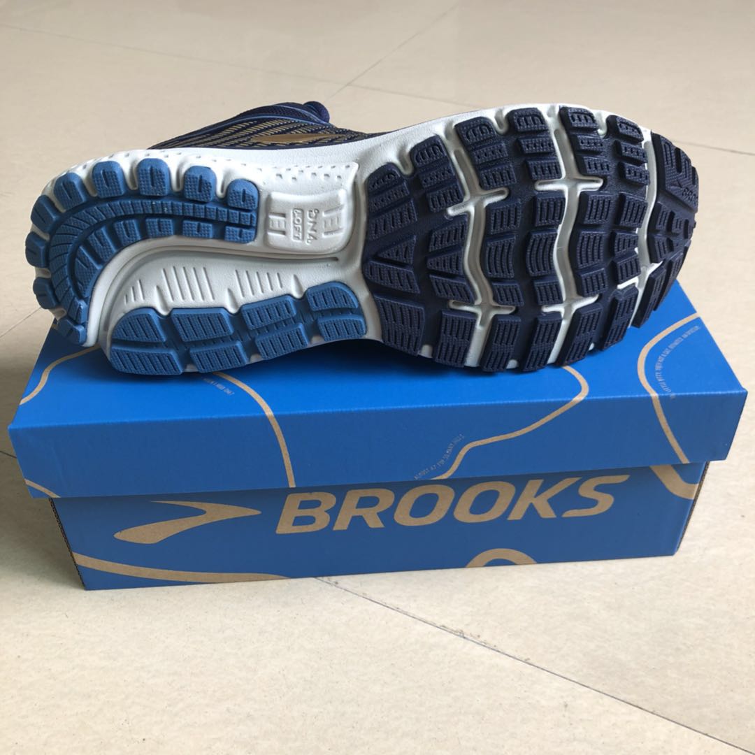 brooks ghost 12 sportsshoes