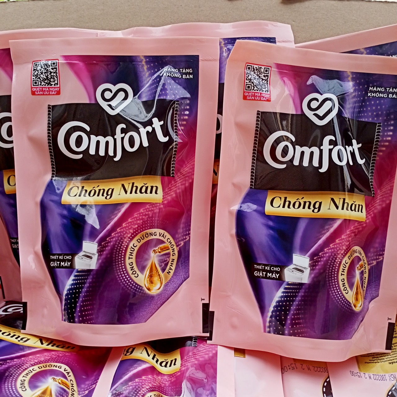 1 Bịch Nước xả Hương nước hoa Comfort 120ml