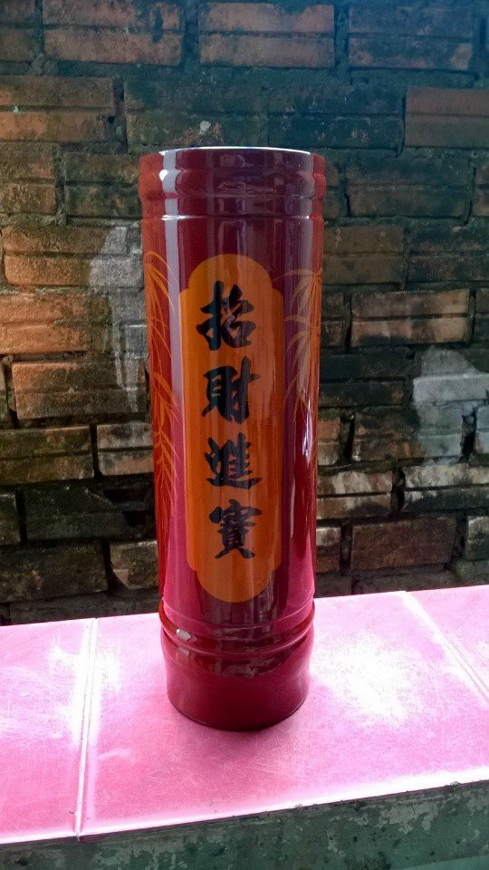 Ống đựng nhang gổ