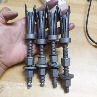 Một cây tắc kê tái sử dụng 2000 lần bu lông rút nở tái sử dụng phi 16