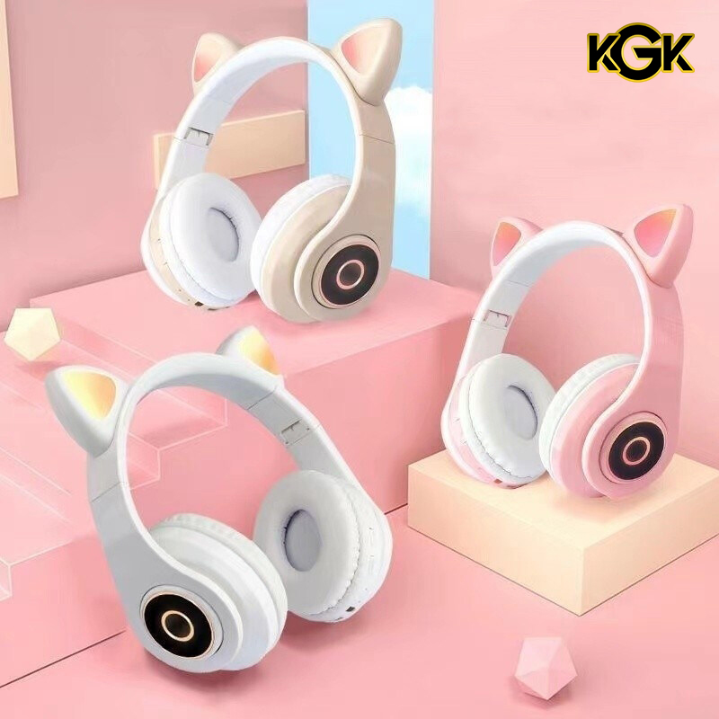 หูฟังไร้สาย แบบครอบหู รองรับบูลทูธ 5.0 หูฟังแฟนชั่น หูแมว คุณภาพเสียงดี เบสแน่น น้ำหนักเบา พับเก็บได้ พกพาสะดวก ราคาถูก พร้อมส่ง ราคา 139 บาท*ส่งฟรี