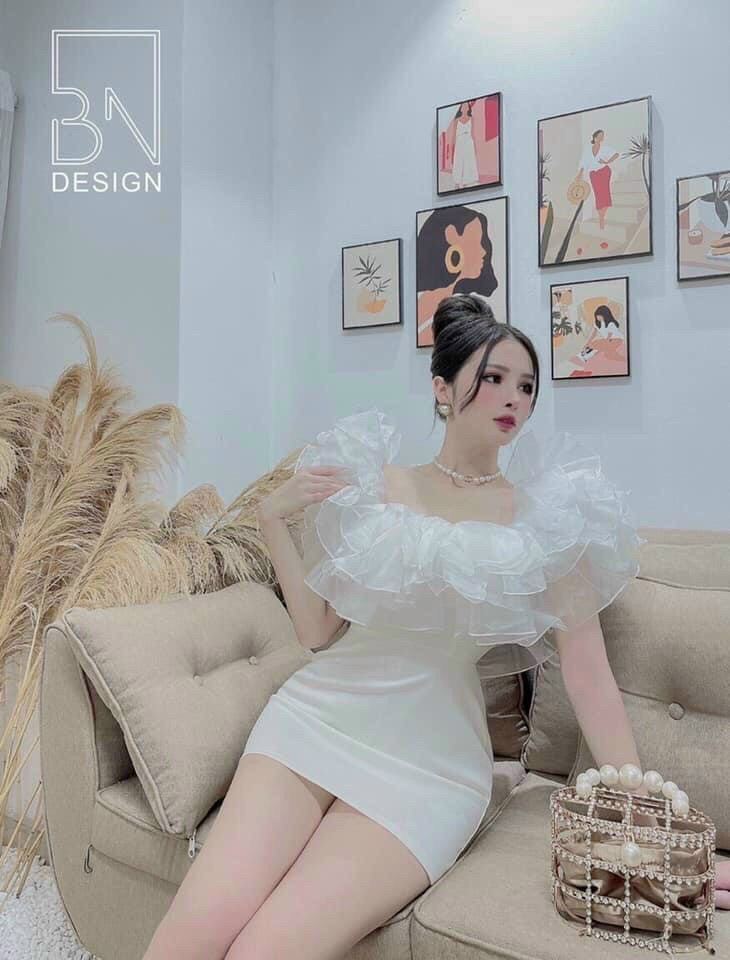 Đầm body xếp ly bèo vai