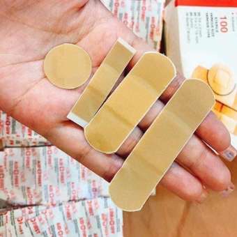 Băng keo cá nhân - Combo 100 băng keo cá nhân bảo vệ vết thương, trầy xước hiệu quả - Băng cá nhân