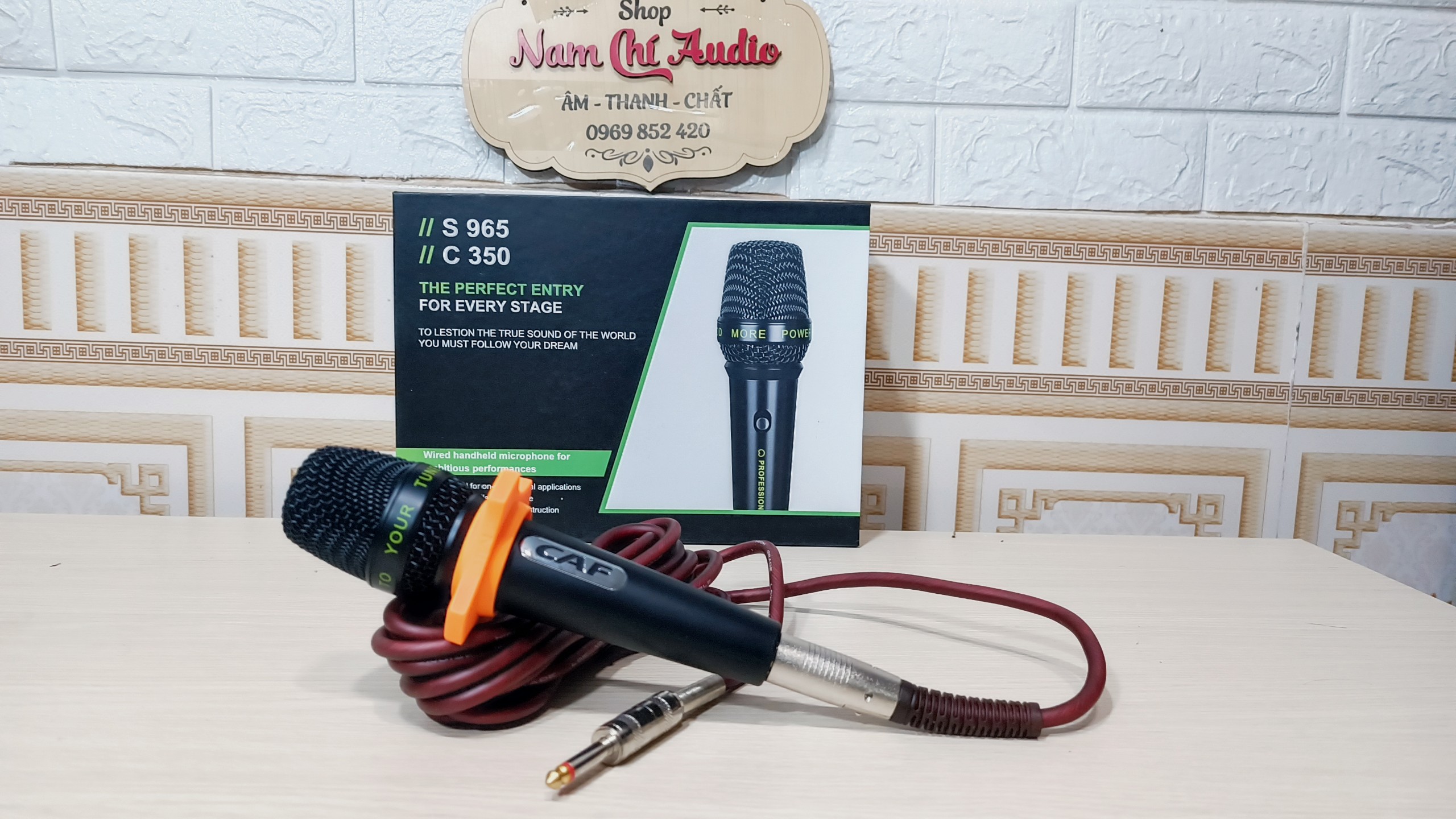 Micro có dây karaoke CAF -C350 dòng mic karaoke chuyên nghiệp