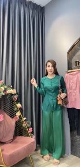 BÀ BA CHỮ LV KHÔNG KÈM QUẦN