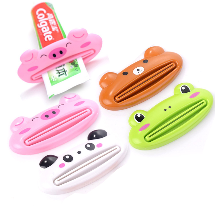 [HCM]SET 2 Dụng Cụ Kẹp Kem Đánh Răng Hình Thú