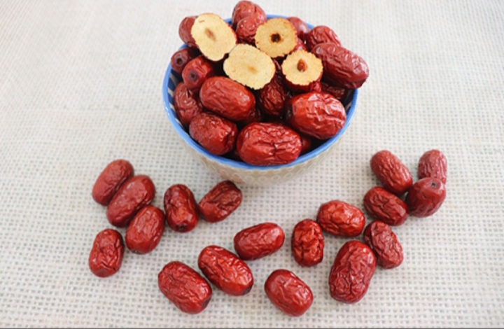 Táo đỏ sấy khô - hộp 1kg