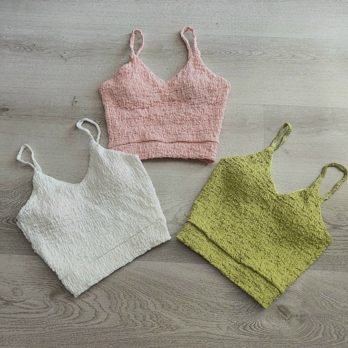 ÁO 2 dây croptop chất vải xốp co giãn