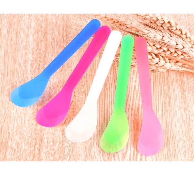 Que thìa nhựa trộn quét mask đắp mặt nạ trộn bột trộn kem tiện dụng dùng trong spa hàng mới