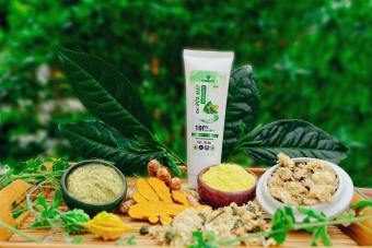 Gel rửa mặt thiên nhiên mẹ Ken-Tuýp 100ml, thu nhỏ lỗ chân lông, ngăn ngừa mụn cám và lão hóa da do tác động của ánh nắng