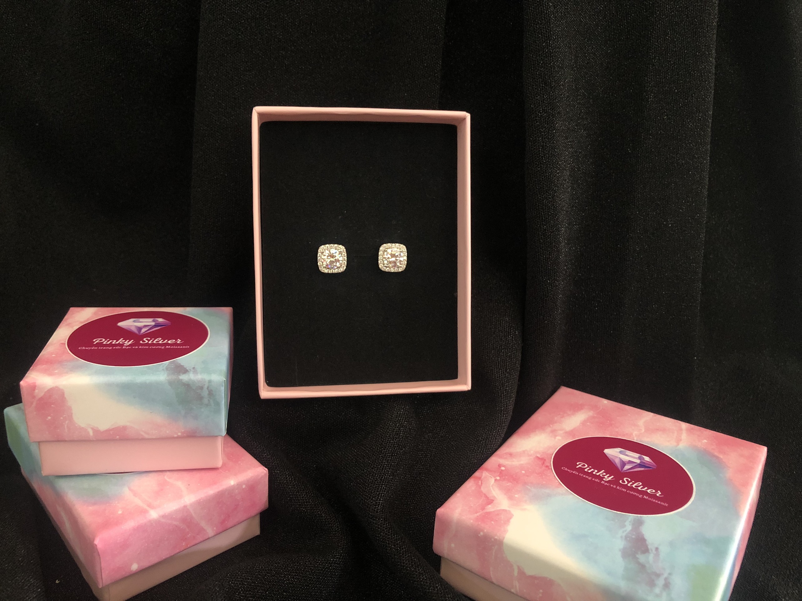 [HOT] Bông tai Halo vuông Pinky silver Bạc 925 cao cấp đính đá ZC cao cấp sáng như kim cương kèm chốt bạc