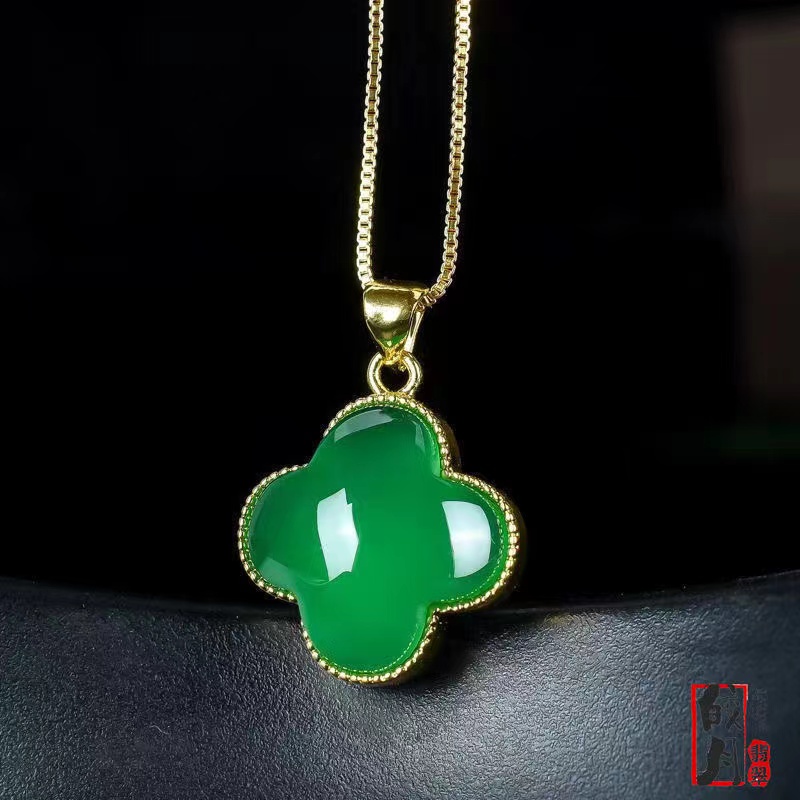 Mặt dây chuyền cỏ bốn lá đá chalcedony màu xanh lá cây cho nữ mặt dây chuyền ngọc bích khảm cỏ may mắn đá mã não xanh hoàng gia ngọc lục bảo