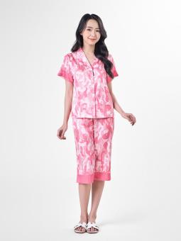 WINNY - Bộ Mặc Nhà Kiểu Pijama Tay Cộc Quần Ngố Chất Liệu Sateen Vân Gỗ Cao Cấp - 1MNSA24102N