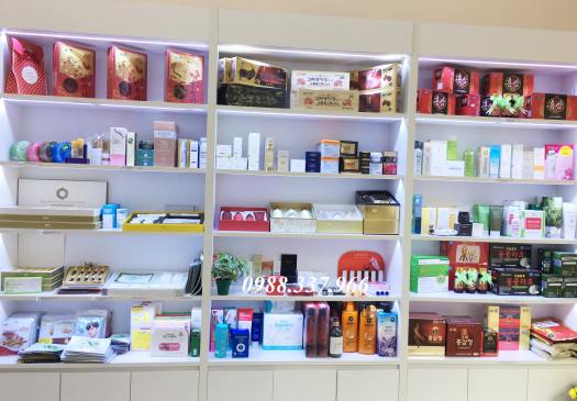 XỊT GIẢM MỤN THE MAGIC CLEAR BODY MIST HÀN QUỐC