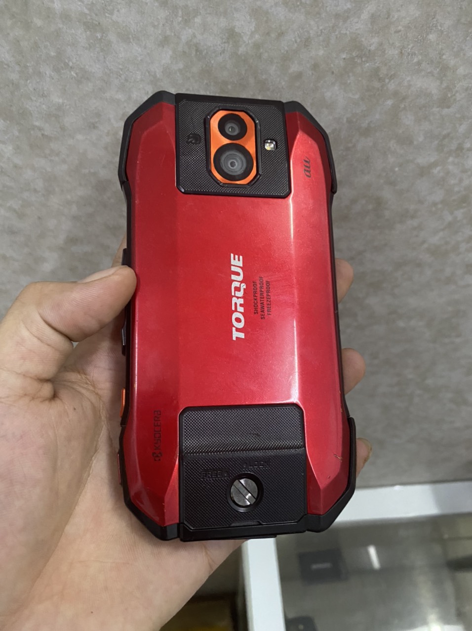 Điện thoại kyocera torque g04 - siêu phẩm siêu bền đến từ nhật bản - chống nước va đập