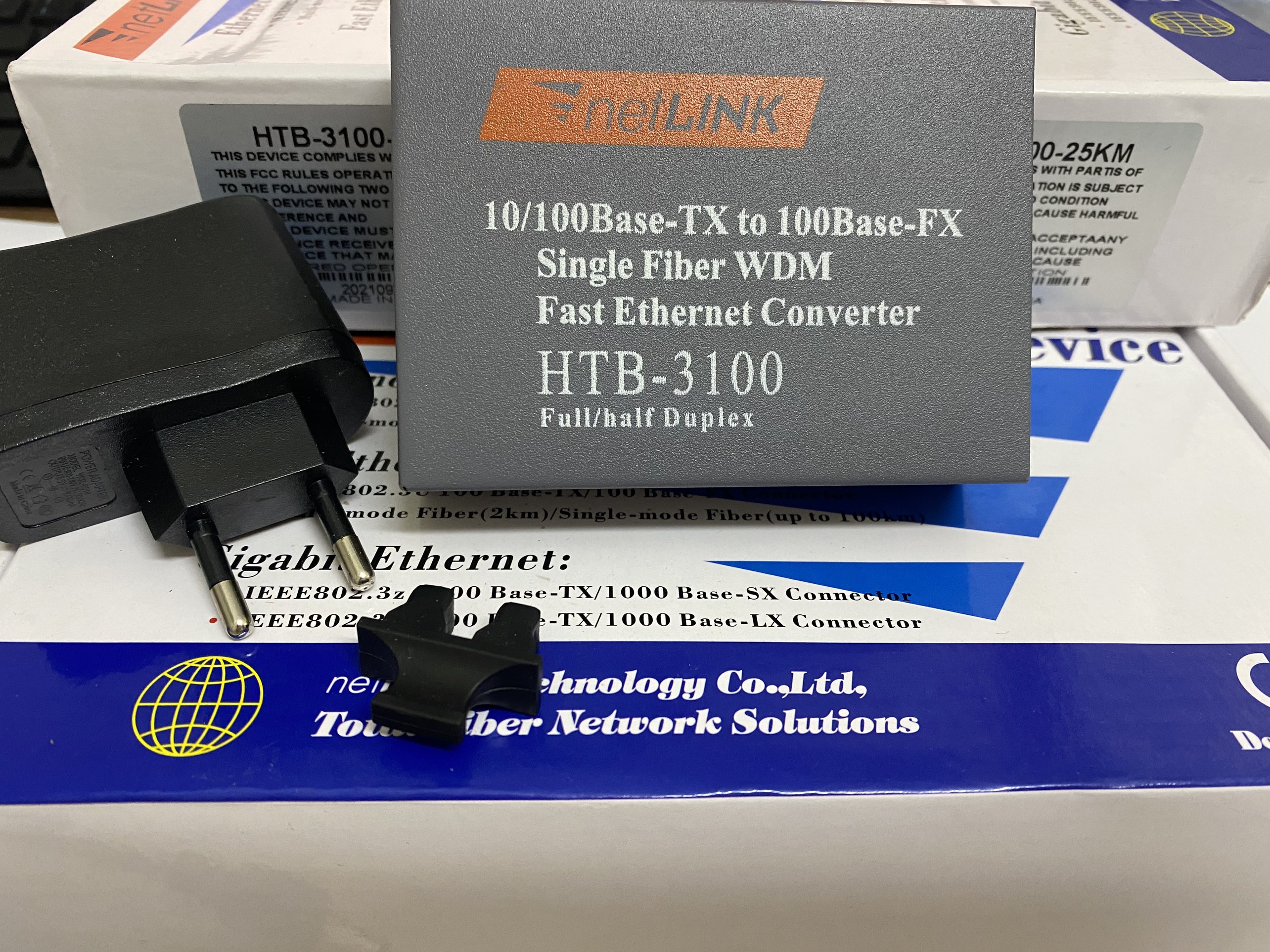 Bộ chuyển đổi quang điện converter quang netlink 2 sợi 10/100 htb-3100-25km