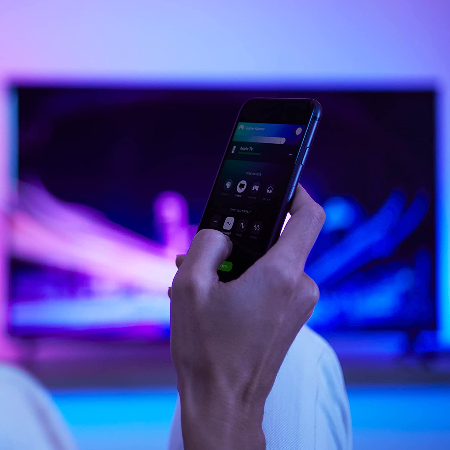 [2yr warranty] Philips HUE Play HDMI sync box / Smart Light control sync with TV · v55