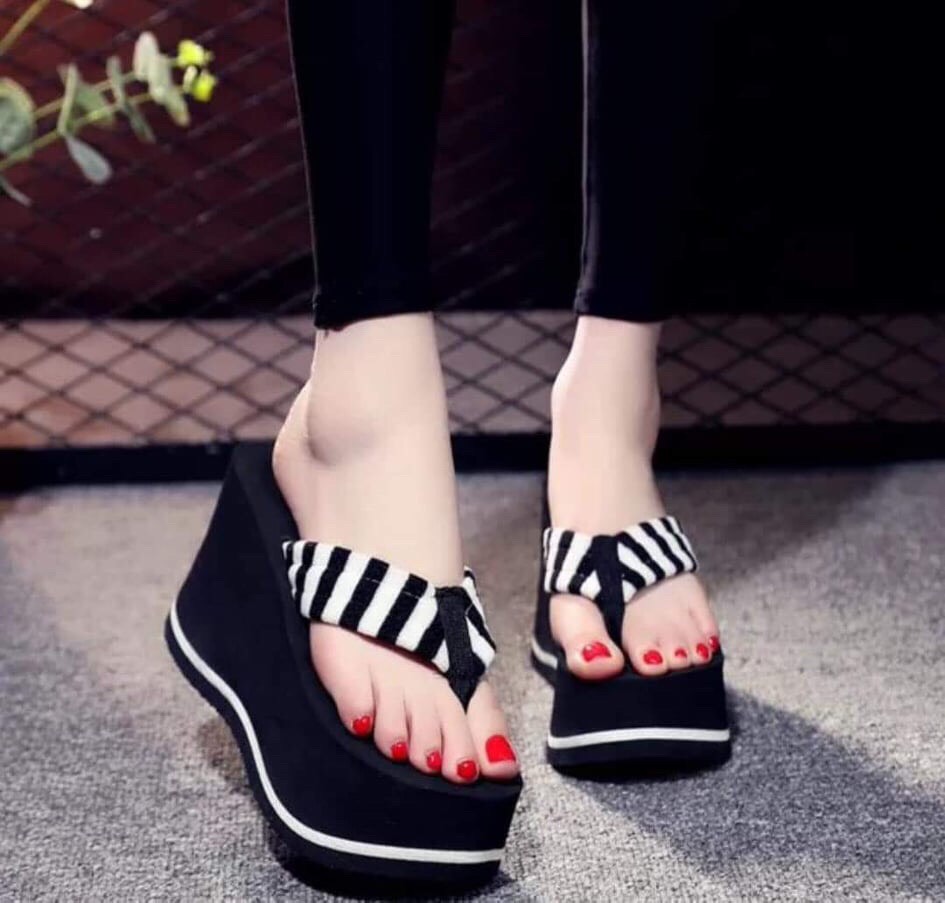Dép quai ngang xốp quai cắt siêu nhẹ