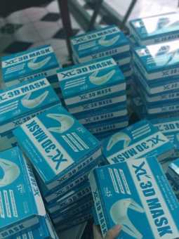 Hộp khẩu trang 3D Mask Xuân Lai quai vải