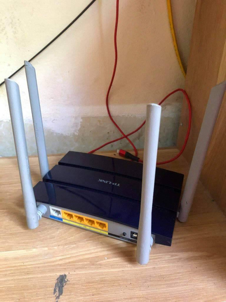Bộ phát wifi 4 râu 3320 2 băng tần 600mb
