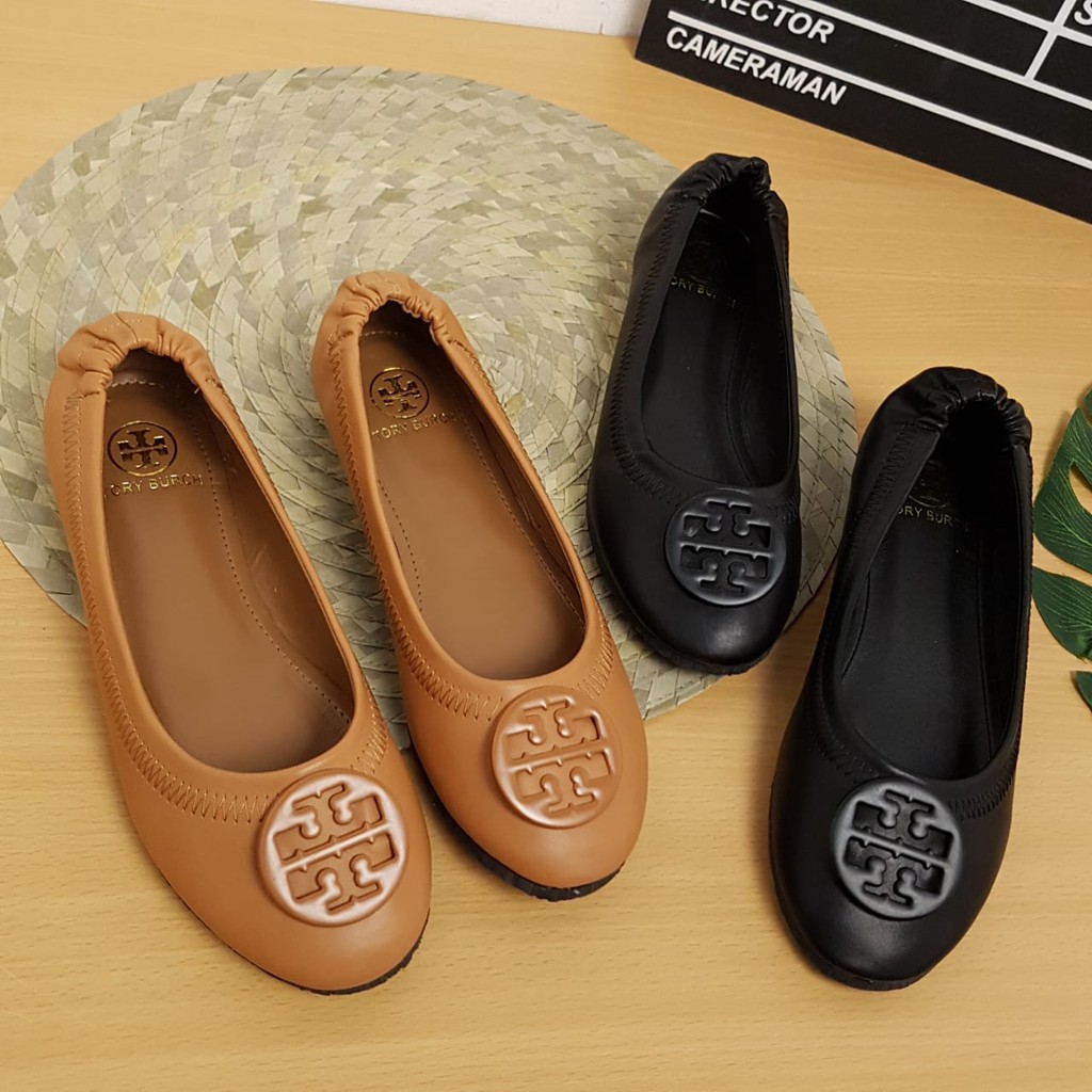 beli sepatu tory burch original