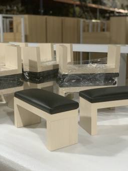 Kể kê tay làm nail,  kệ kê tay làm móng phụ kiện làm móng spa.