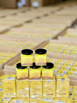 Cao nghệ Đông Anh 50g/cao nghệ collagen X3/cao nghệ ủ da đêm đem lại làn da mịn màng và mờ vết thâm ( CAM KẾT HÀNG CHÍNH HÃNG )