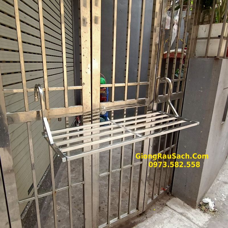 Giá móc treo chậu hoa cây cảnh ban công - cao 25cm